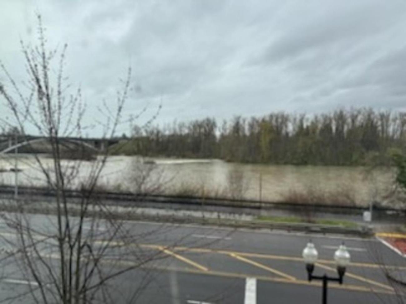 Candlewood Suites Eugene Springfield By Ihg Exterior photo